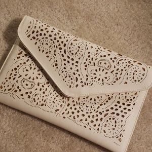 Beautiful Clutch/Crossbody Envelope Purse